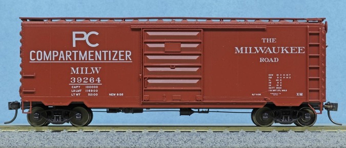 Milwaukee Road PS-1 by Accurail